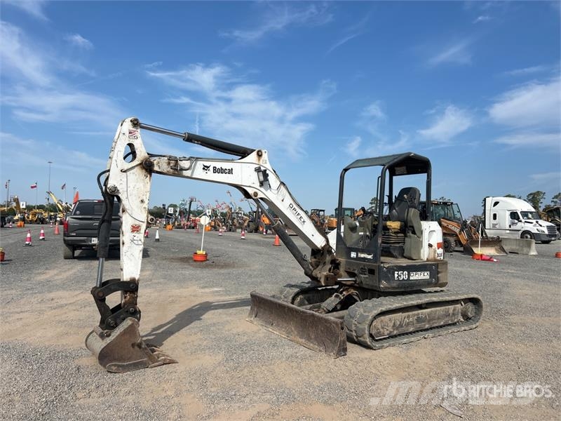 Bobcat E50 Mini Excavator Minigravere <7t