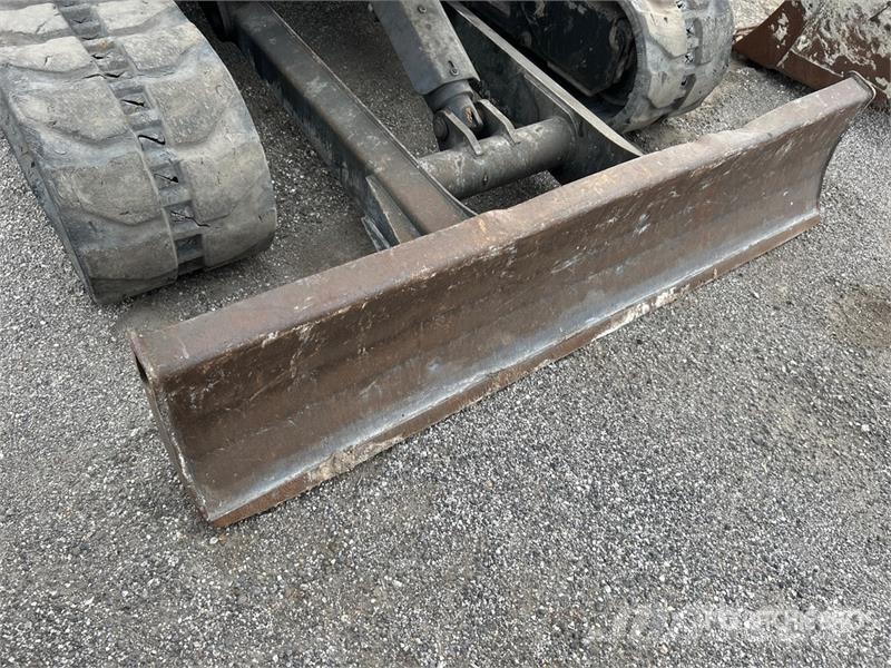 Bobcat E50 Mini Excavator Mini kotrók < 7t