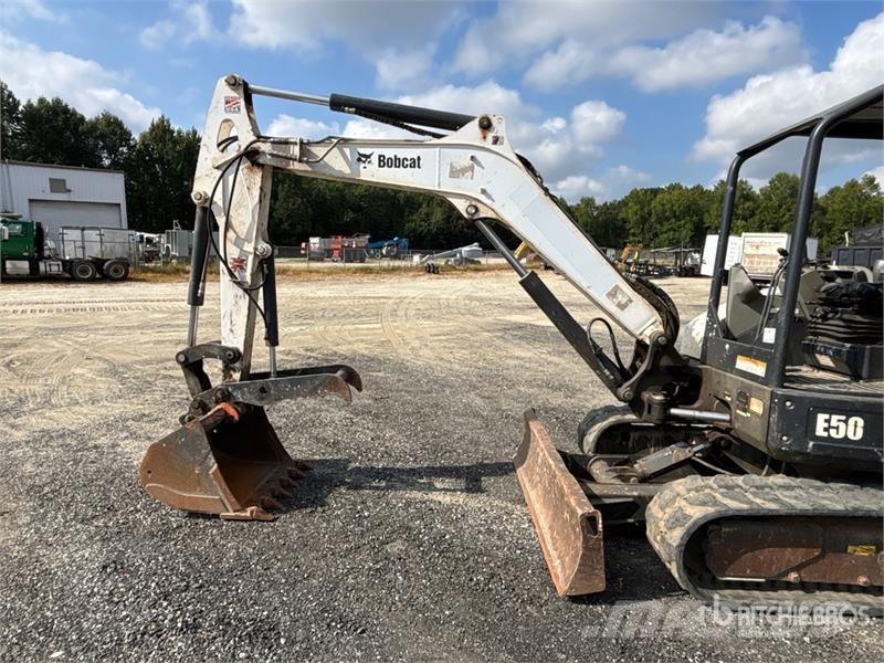 Bobcat E50 Mini Excavator Mini bagri <7t