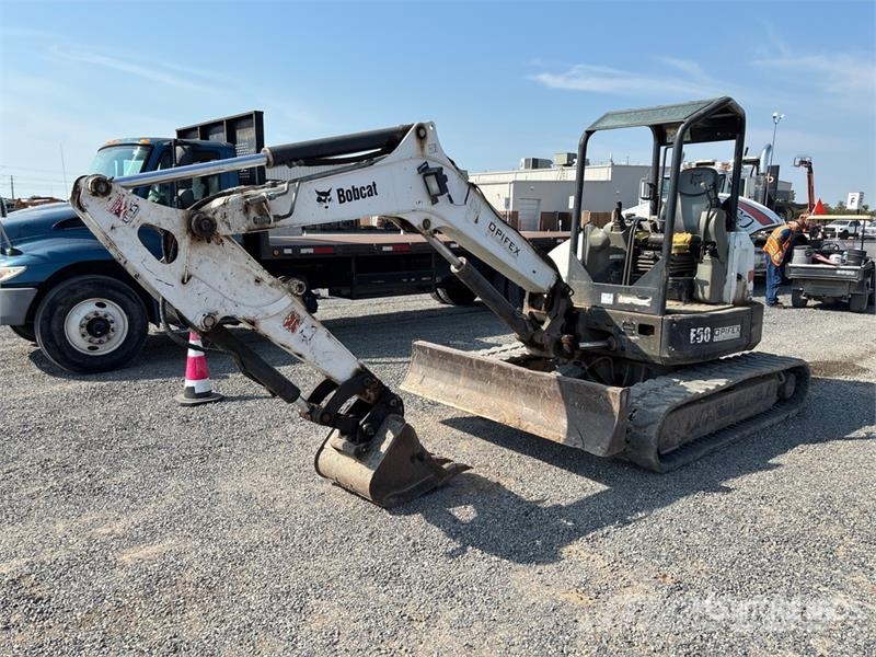 Bobcat E50 Mini Excavator Mini bagri <7t
