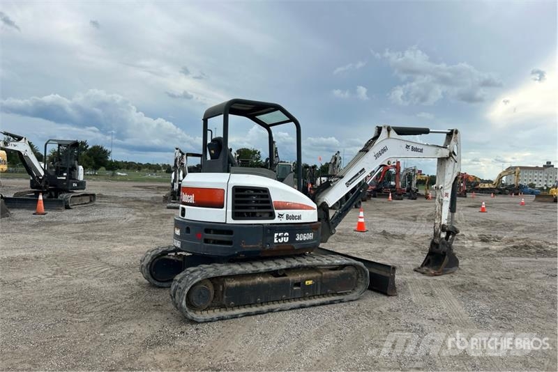 Bobcat E50 Mini Excavator Minikaivukoneet < 7t