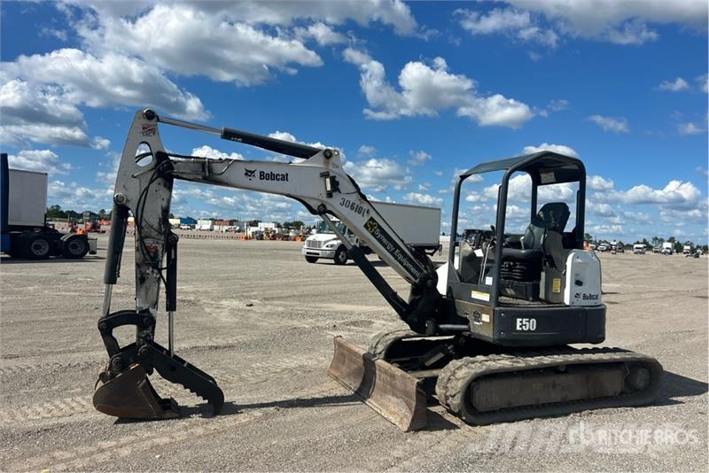 Bobcat E50 Mini Excavator 小型挖掘机