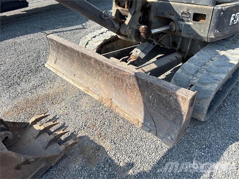 Bobcat E50 Mini Excavator Mini bagri <7t