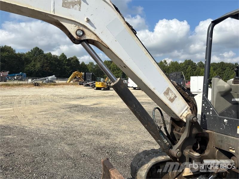 Bobcat E50 Mini Excavator Mini bagri <7t