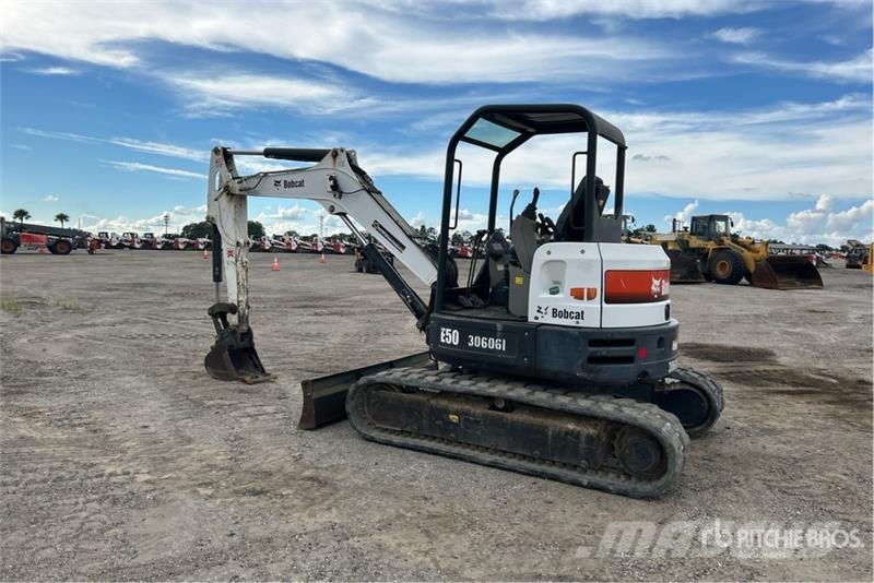 Bobcat E50 Mini Excavator Minikaivukoneet < 7t