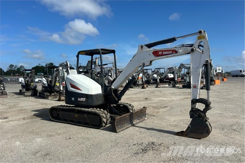 Bobcat E50 Mini Excavator Mini excavators < 7t