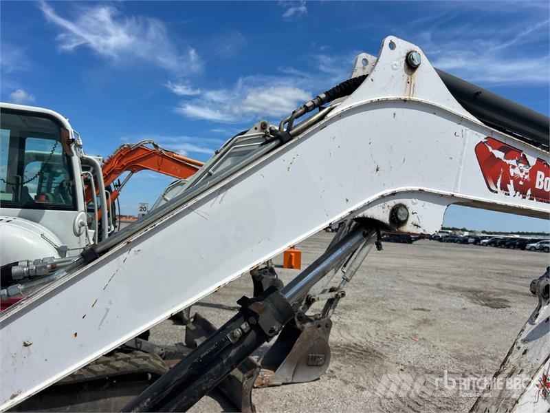 Bobcat E50 Mini Excavator Mini kotrók < 7t