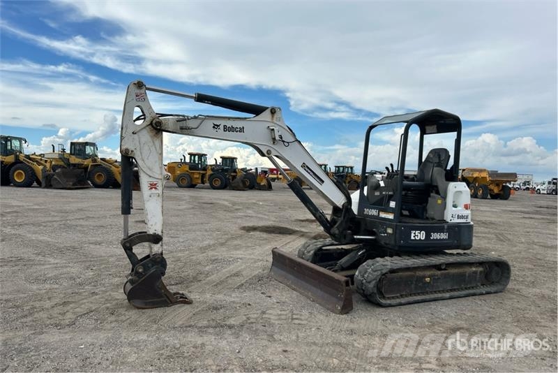 Bobcat E50 Mini Excavator Minikaivukoneet < 7t