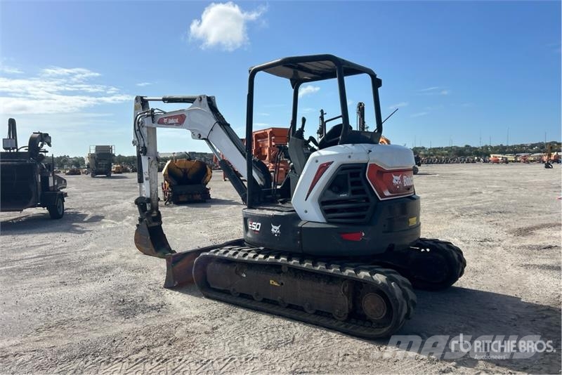 Bobcat E50 Mini Excavator Mini excavators < 7t