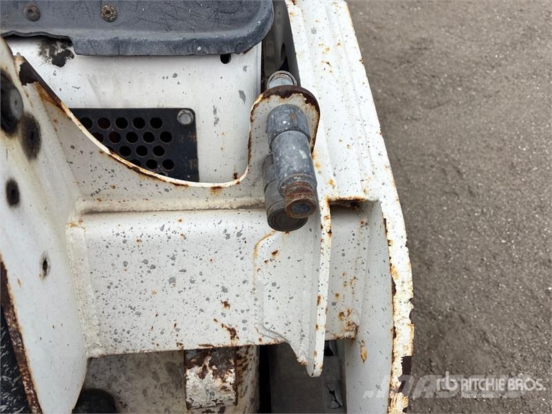 Bobcat MT100 Mini Compact Track Loader Kompaktlader