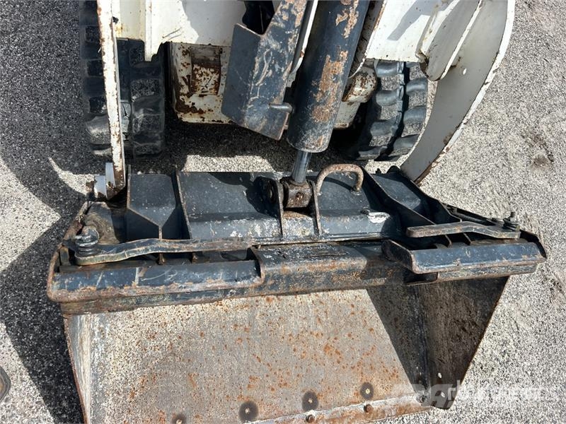 Bobcat MT100 Mini Compact Track Loader Kompaktlader