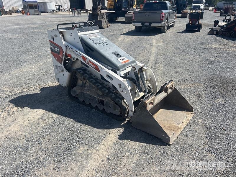 Bobcat MT100 Mini Compact Track Loader Skid steer mini nakladalci