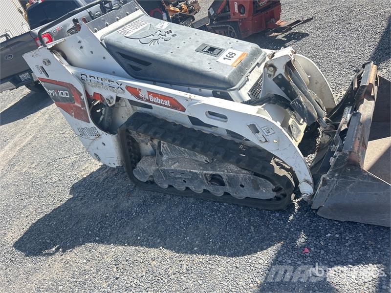 Bobcat MT100 Mini Compact Track Loader Skid steer mini nakladalci