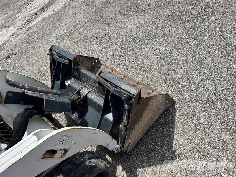 Bobcat MT100 Mini Compact Track Loader Kompaktlader
