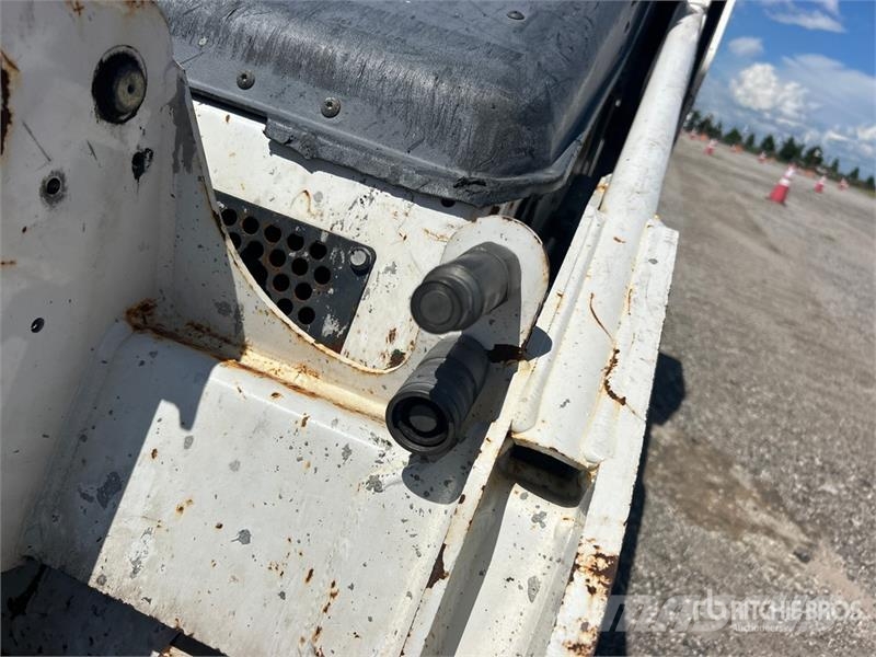 Bobcat MT100 Mini Compact Track Loader Kompaktlader