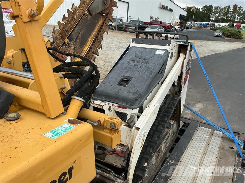 Bobcat MT100 Mini Compact Track Loader Mini Pale Gommate