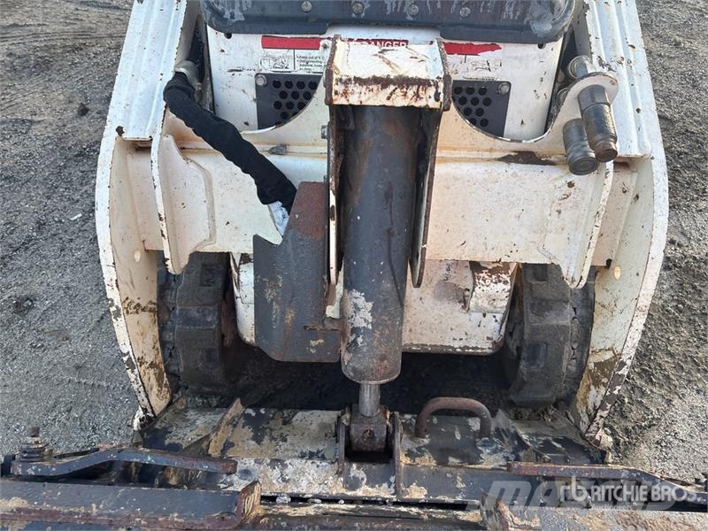 Bobcat MT100 Mini Compact Track Loader Kompaktlader