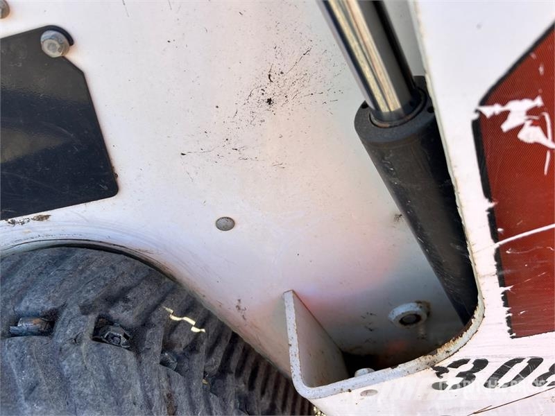 Bobcat MT100 Mini Compact Track Loader Kompaktlader