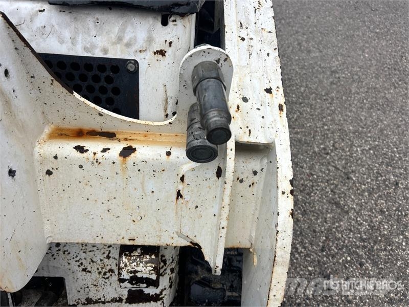 Bobcat MT100 Mini Compact Track Loader Kompaktlader