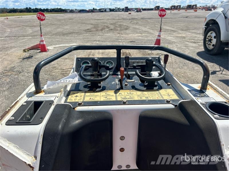 Bobcat MT100 Mini Compact Track Loader Kompaktlader