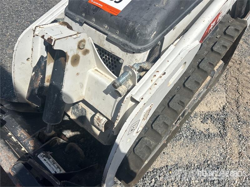 Bobcat MT100 Mini Compact Track Loader Skid steer mini nakladalci