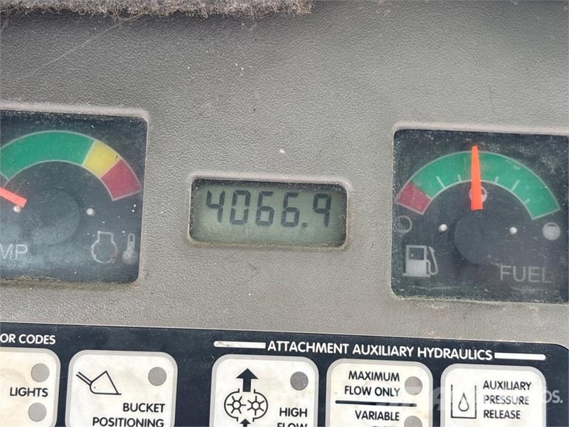 Bobcat S185 Міні-навантажувачі