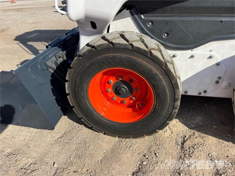 Bobcat S62 Skid Steer Loader Skid steer loaders