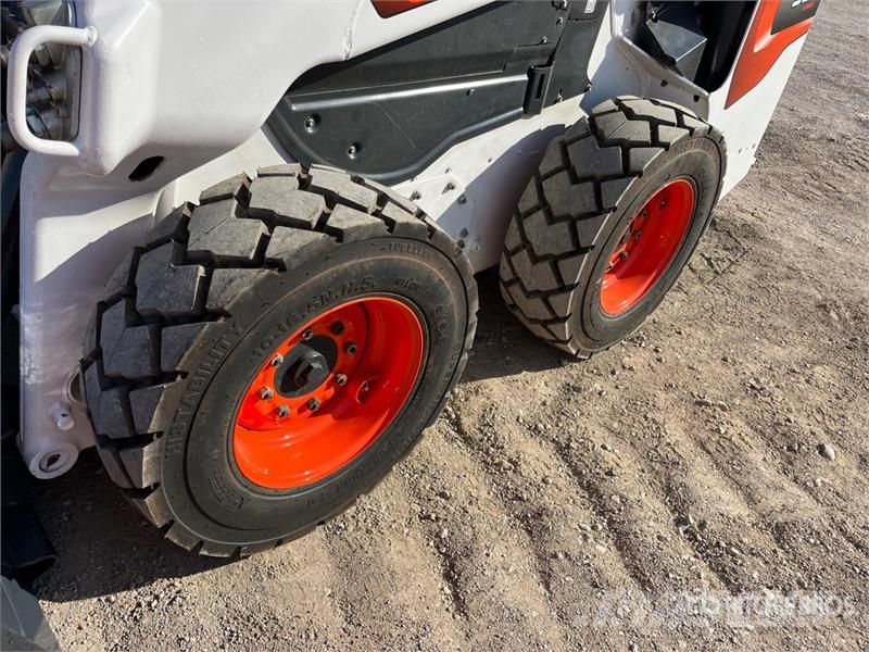 Bobcat S62 Skid Steer Loader Skid steer loaders