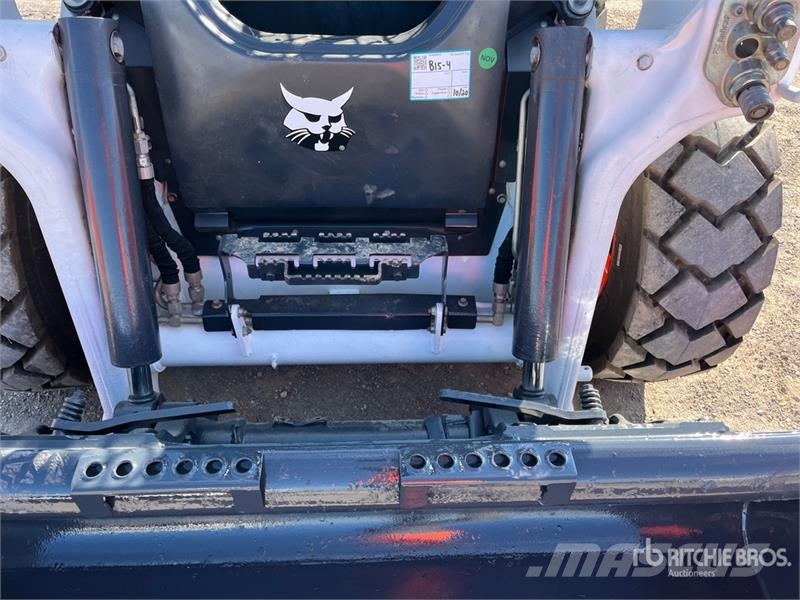 Bobcat S62 Skid Steer Loader Skid steer loaders
