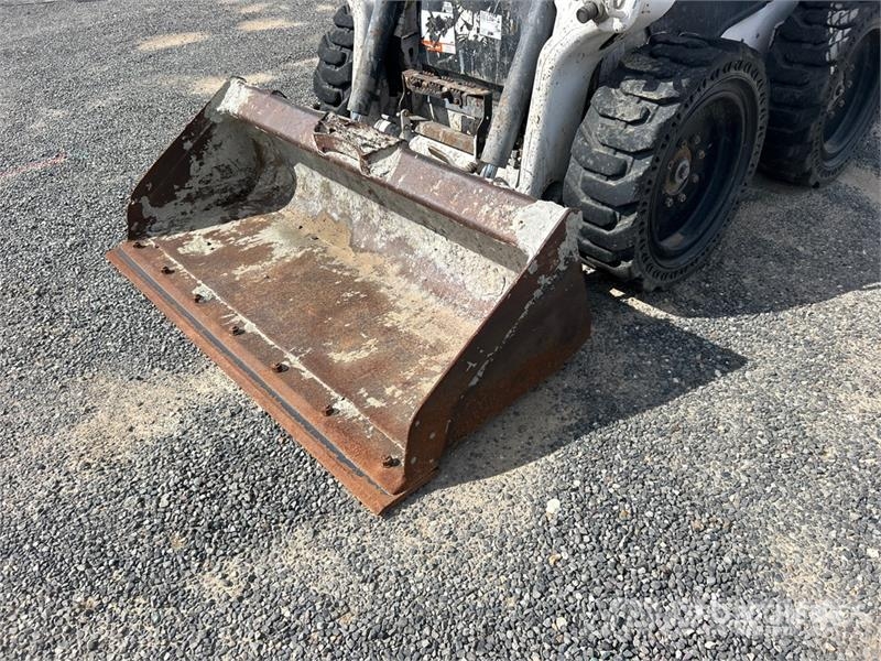 Bobcat S62 Two-Speed Skid Steer Loader Kompaktrakodók
