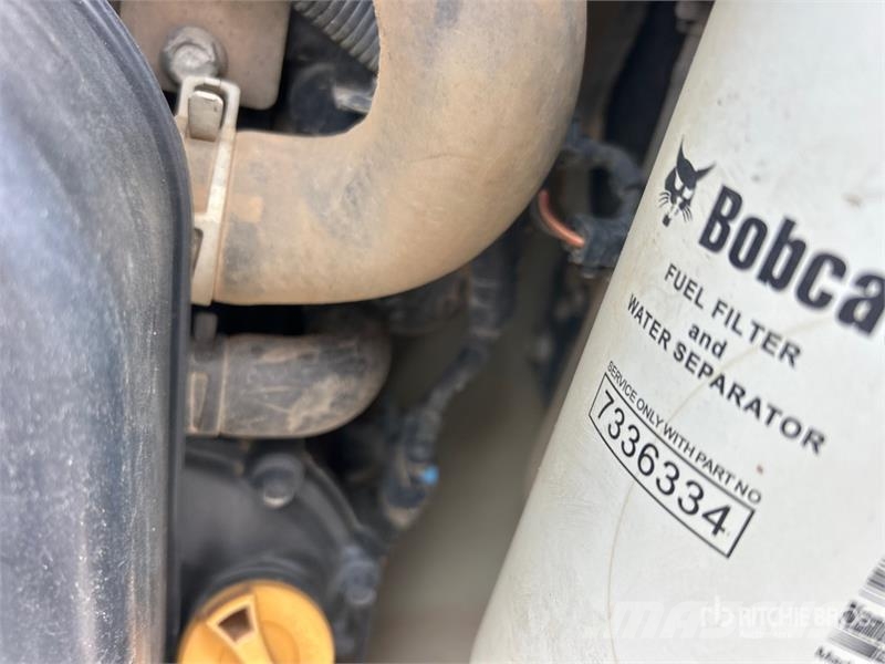 Bobcat S64 Two-Speed Skid Steer Loader Kompaktrakodók