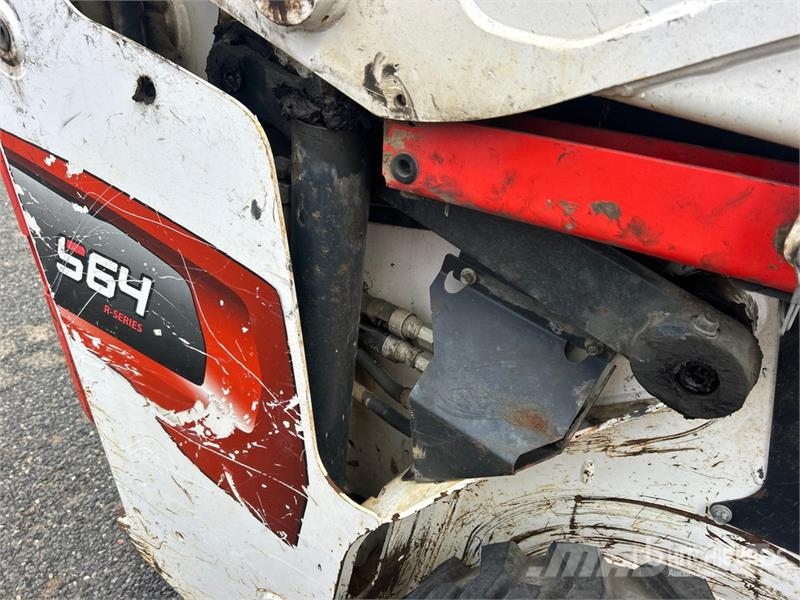 Bobcat S64 Two-Speed Skid Steer Loader Kompaktrakodók