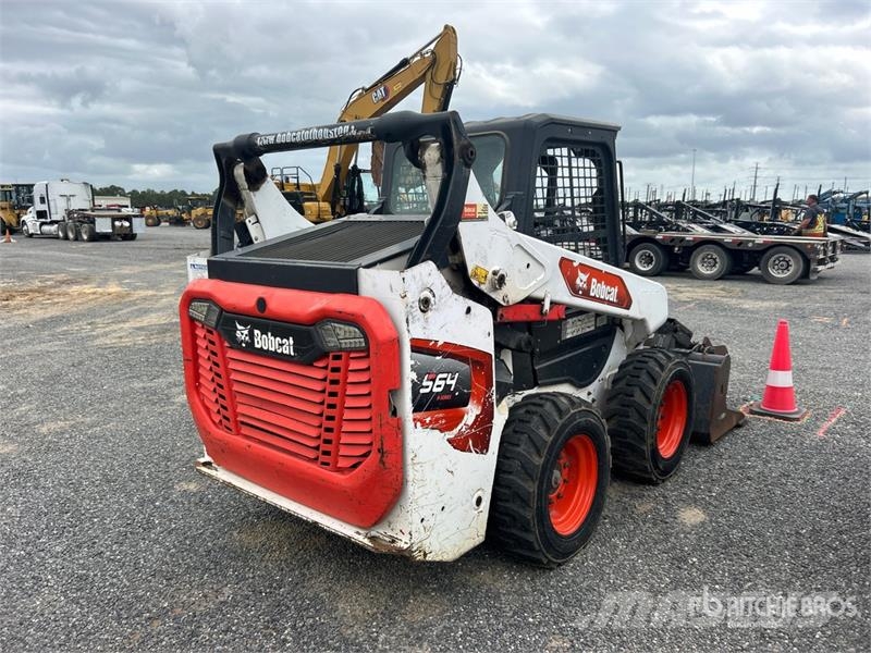 Bobcat S64 Two-Speed Skid Steer Loader Kompaktrakodók