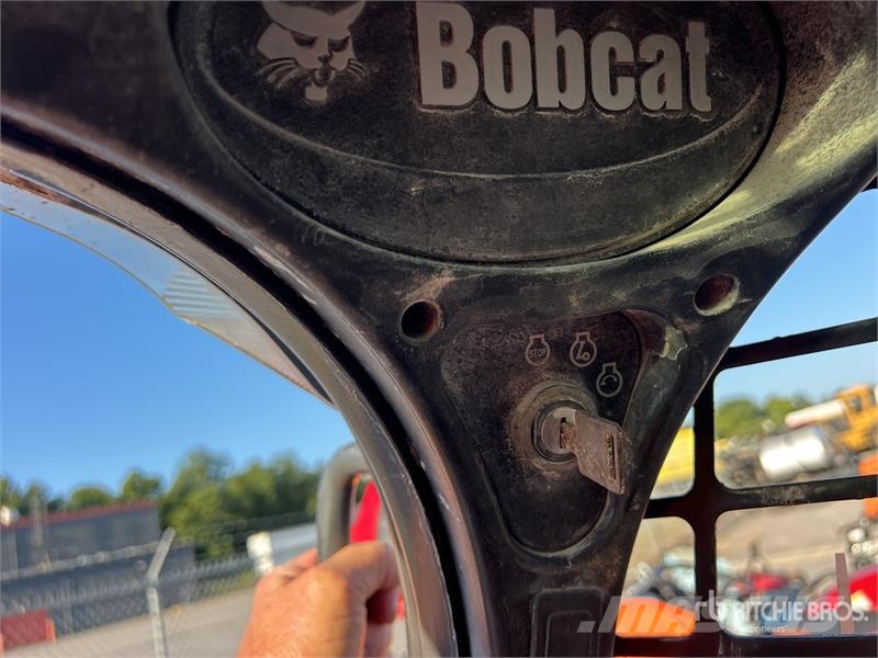 Bobcat S650 Skid steer mini nakladalci