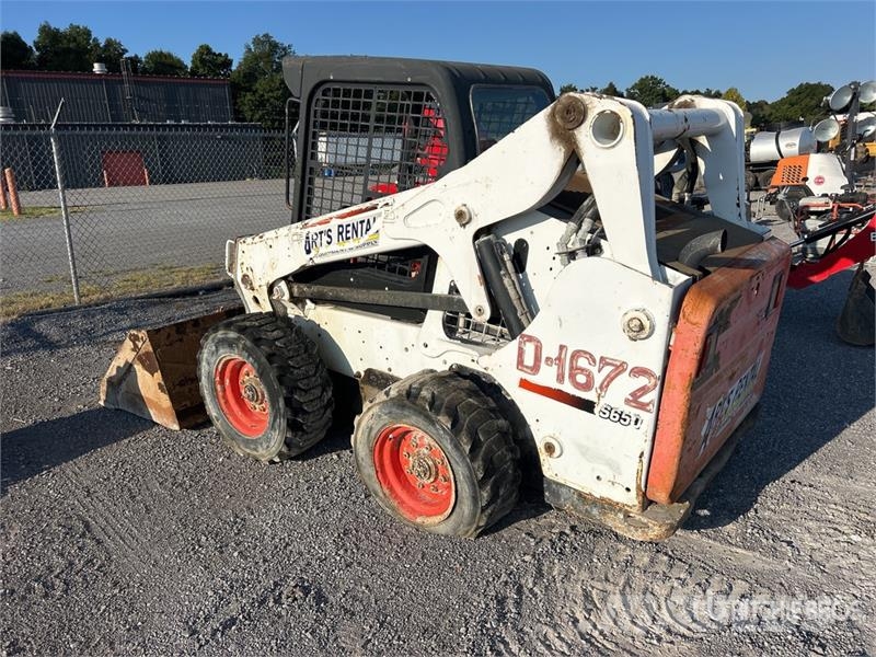 Bobcat S650 Skid steer mini nakladalci