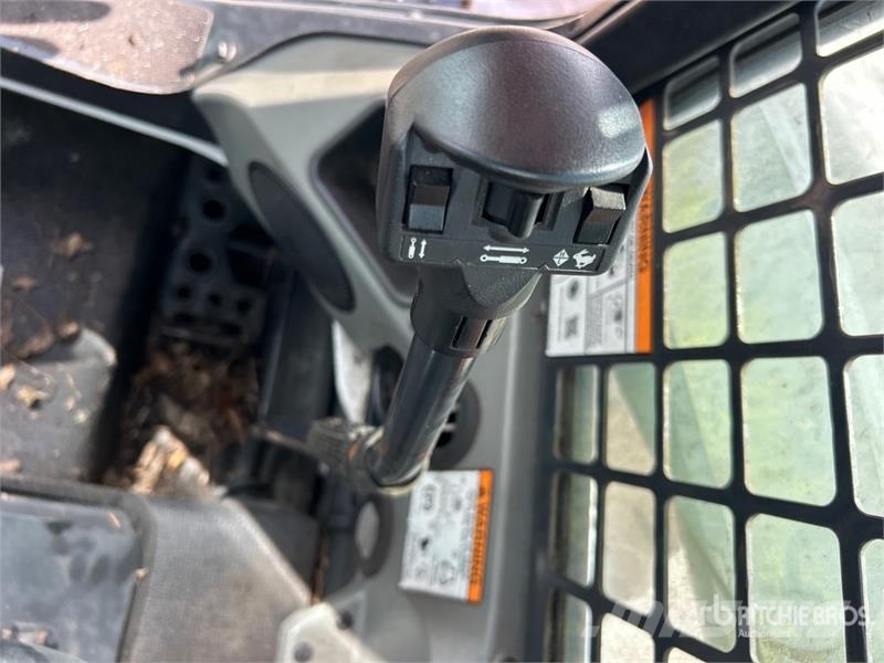Bobcat S650 Skid steer mini nakladalci