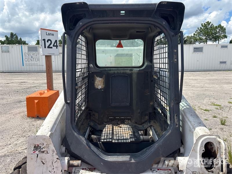 Bobcat S740 Skid steer mini nakladalci