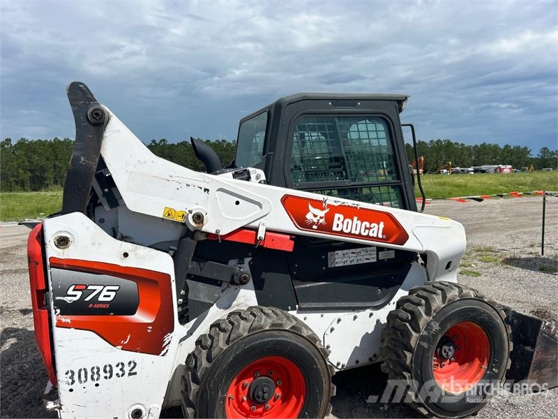 Bobcat S76 Skid Steer Loader Lietoti riteņu kompaktiekrāvēji