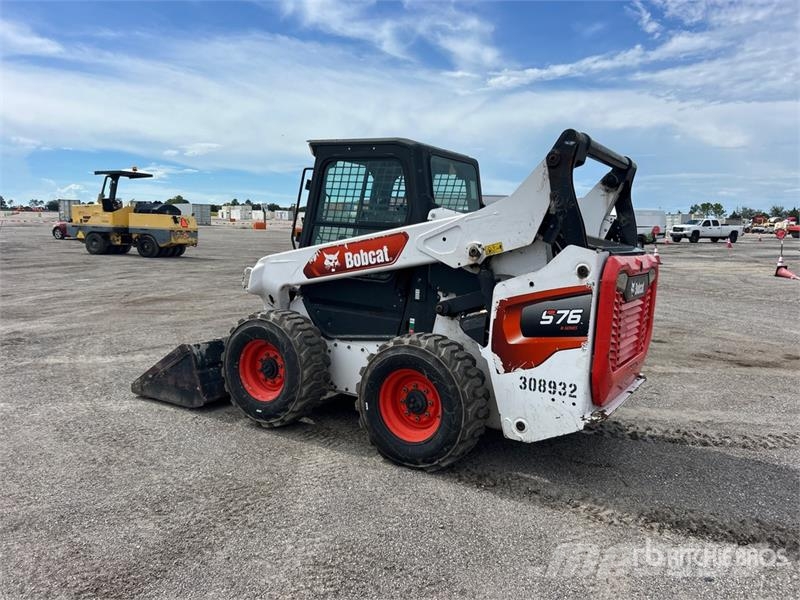 Bobcat S76 Skid Steer Loader Lietoti riteņu kompaktiekrāvēji