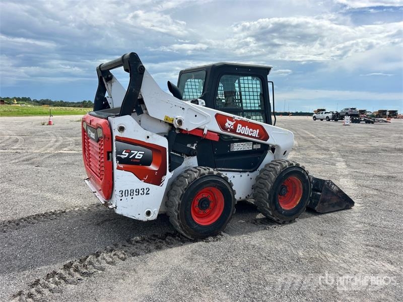 Bobcat S76 Skid Steer Loader Lietoti riteņu kompaktiekrāvēji