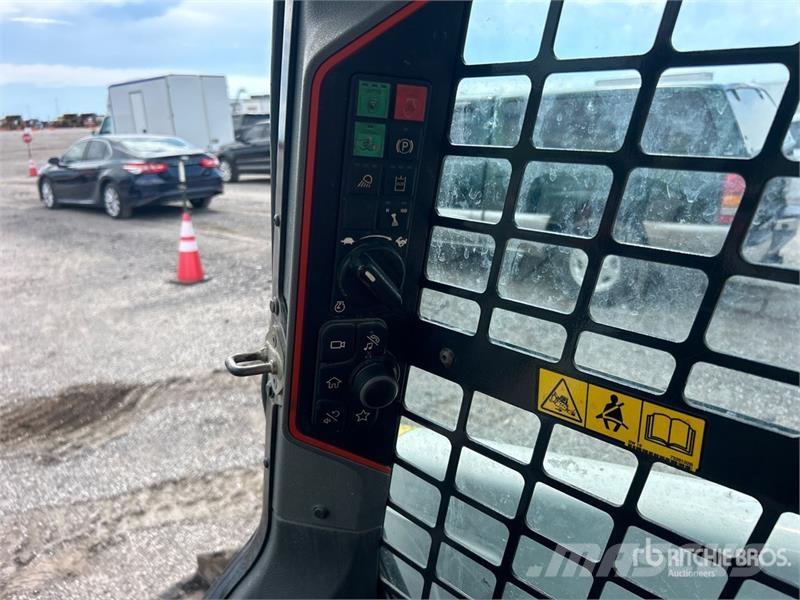 Bobcat S76 Skid Steer Loader Lietoti riteņu kompaktiekrāvēji