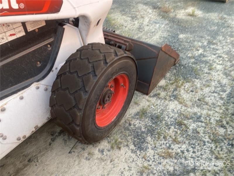 Bobcat S76 T4 Two-Speed Skid Steer Loader Minicargadoras