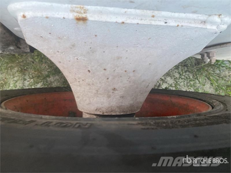 Bobcat S76 T4 Two-Speed Skid Steer Loader Minicargadoras