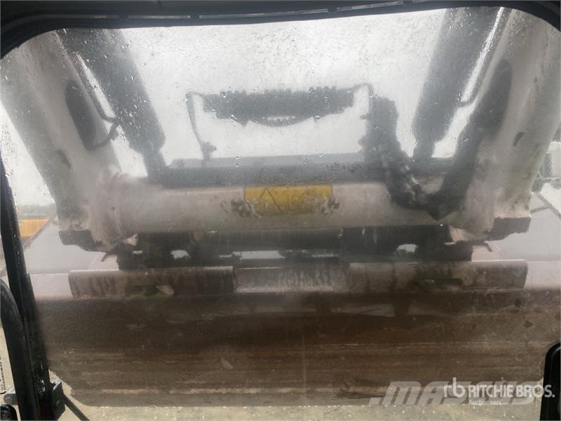 Bobcat S76 T4 Two-Speed Skid Steer Loader 滑移装载机