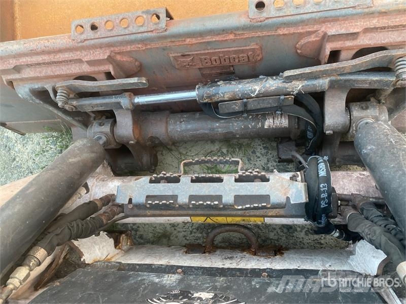 Bobcat S76 T4 Two-Speed Skid Steer Loader Minicargadoras