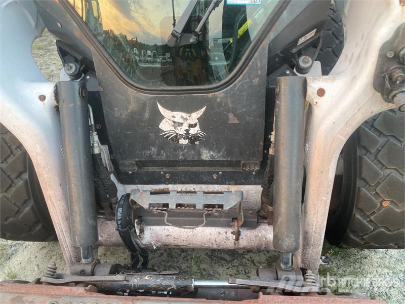 Bobcat S76 T4 Two-Speed Skid Steer Loader Minicargadoras