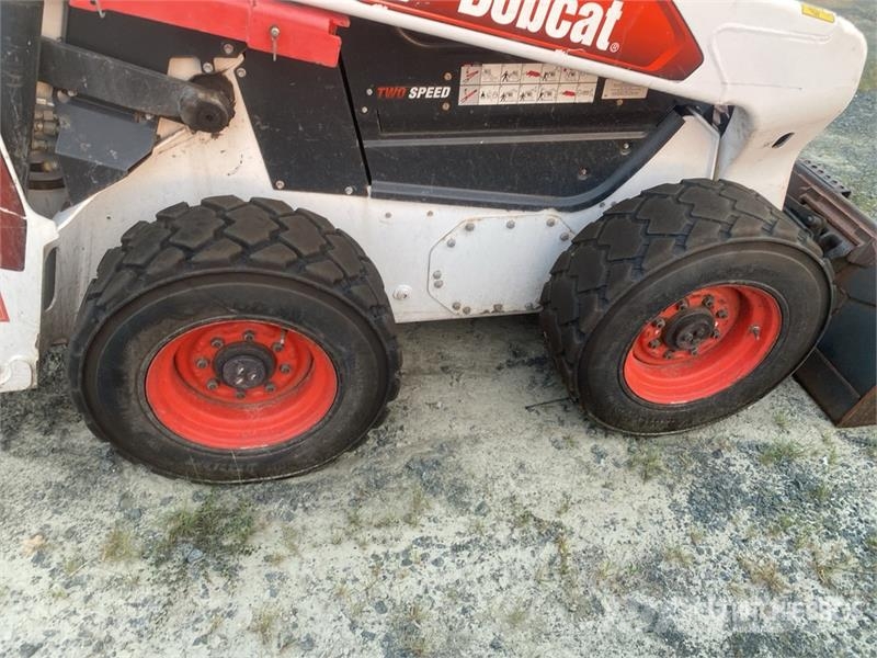 Bobcat S76 T4 Two-Speed Skid Steer Loader Minicargadoras