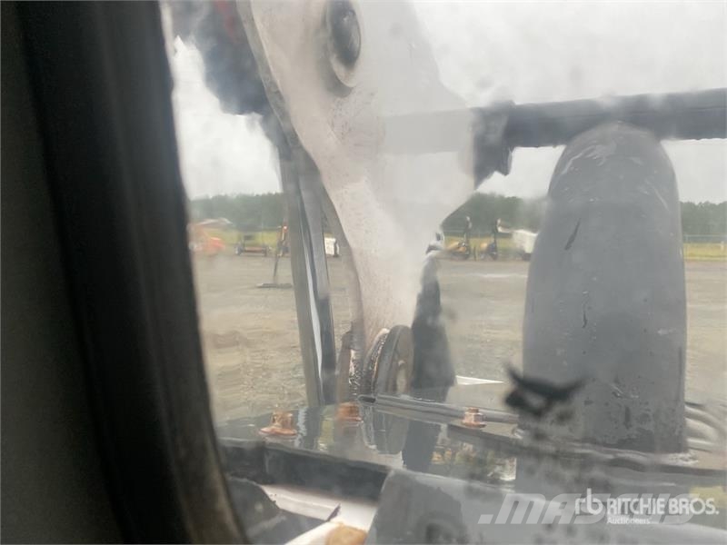 Bobcat S76 T4 Two-Speed Skid Steer Loader 滑移装载机