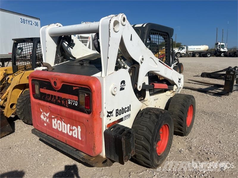 Bobcat S770 Kompaktlaadurid