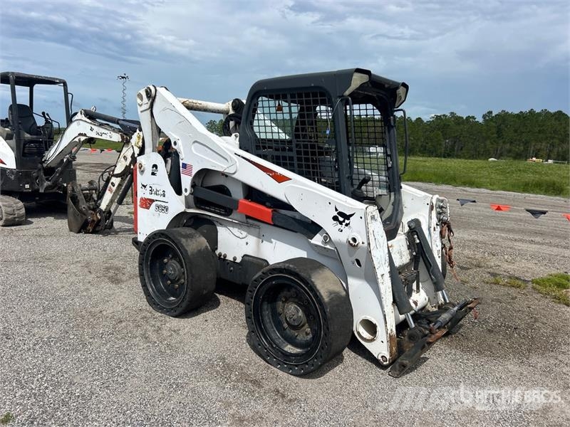Bobcat S850 Φορτωτάκια